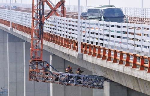 �����z�y܇����